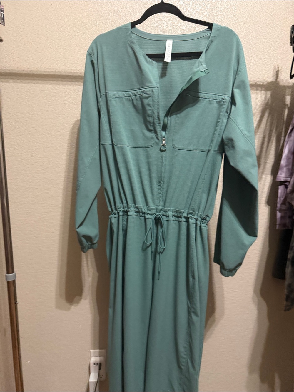 Lululemon Long Sleeve Drawstring Waist Midi Dress in Sage Green
